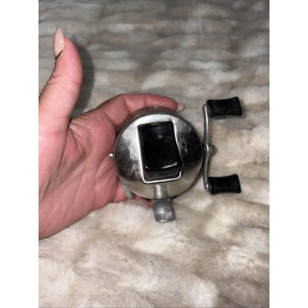 Vintage Zebco 33 reel made in USA